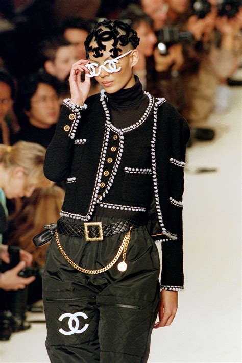 FASHION RUNWAY Chanel 